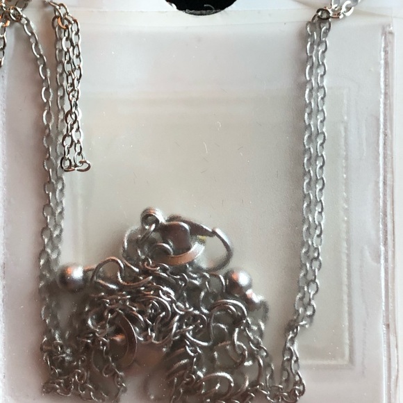 BNIB 2-pc Gemini Pendant Set, Silver - Picture 5 of 8